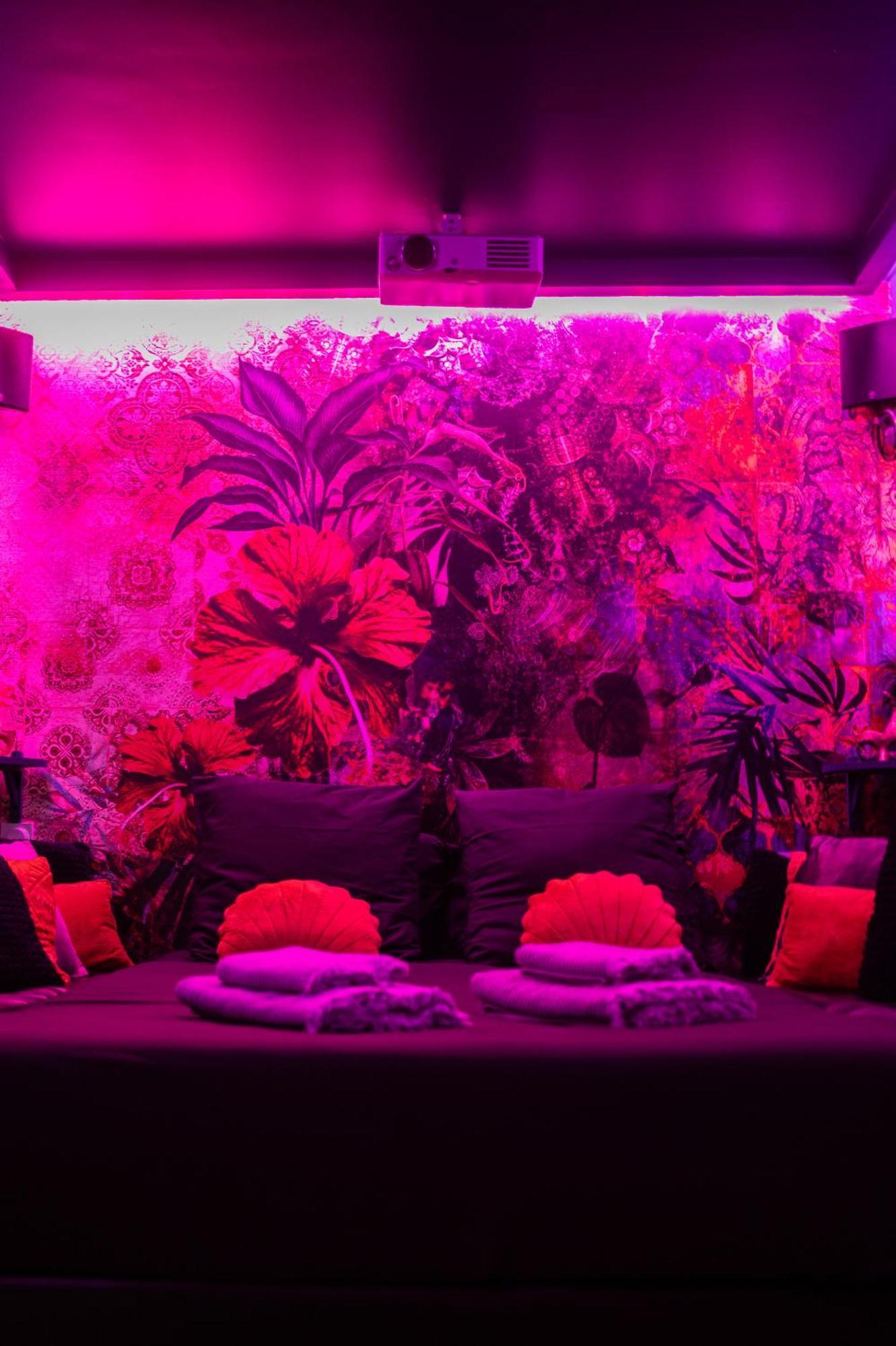Bed and Breakfast Les Volets Violets Саль Номер фото